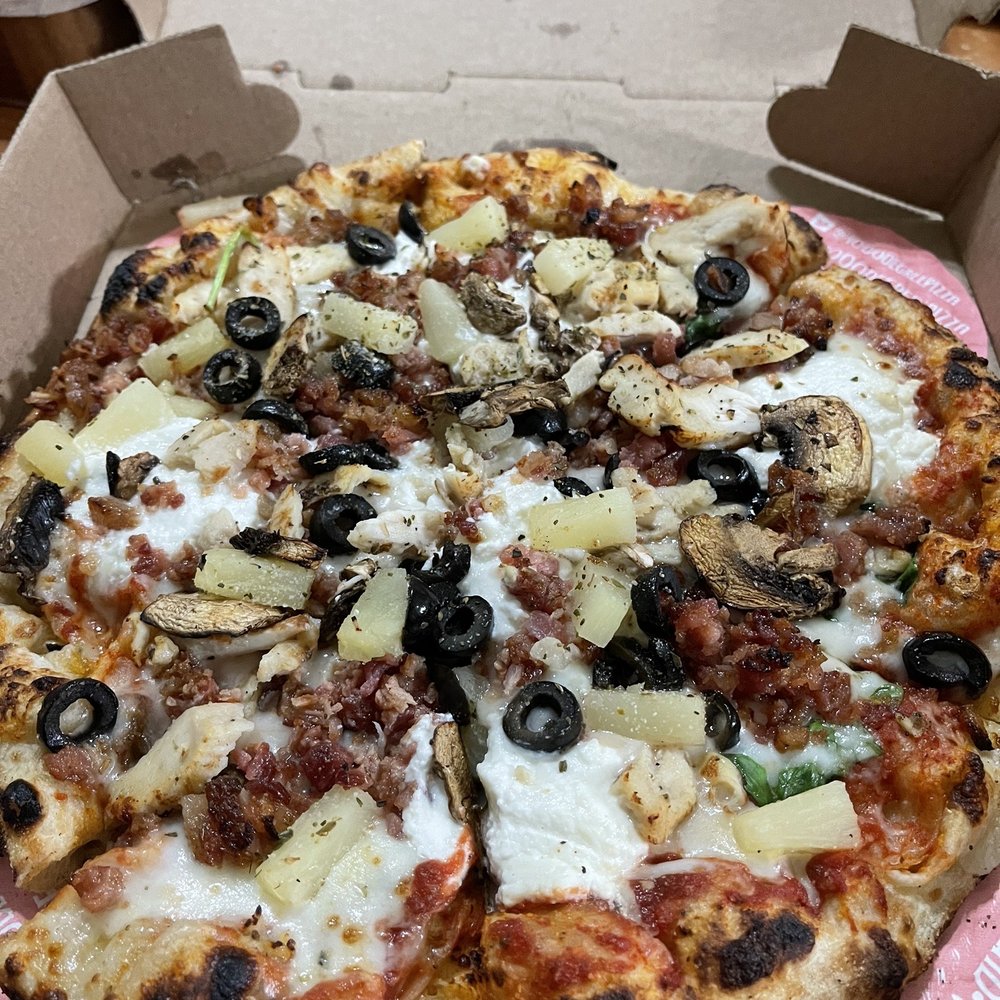 Custom pizza Custom pizza