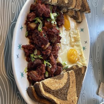 Hatch - Corned Beef  Hash & Eggs - Breakfast & Brunch Near Me - Huntington, New York