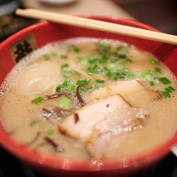 Ramen Tatsunoya - Jun ramen with egg. Tatsunoya's original mild tonkotsu(pork ) broth