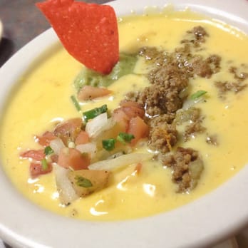 Las Lomas Tex-Mex Cantina - Queso compuesto - Tex-Mex Near Me - Austin, Texas Las Lomas Tex-Mex Cantina - Queso compuesto - Tex-Mex Near Me - Austin, Texas