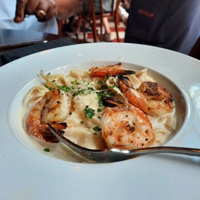 B.B. Italia Bistro & Bar by null