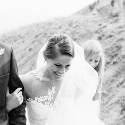 Hannah Hardaway Photography - Jackson Hole Mountain Resort wedding at the Couloir Restaurant on top of the gondola by Jackson, Wyoming based photographer Hannah Hardaway.
