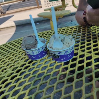 Amy's Ice Creams - Ice Cream & Frozen Yogurt Near Me - Austin, Texas Amy's Ice Creams - Ice Cream & Frozen Yogurt Near Me - Austin, Texas