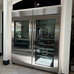 Installation of our two Subzero refrigerators by One Prime Installers. Installation of our two Subzero refrigerators by One Prime Installers.