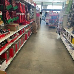 Dollar Tree - Clean organized aisles.