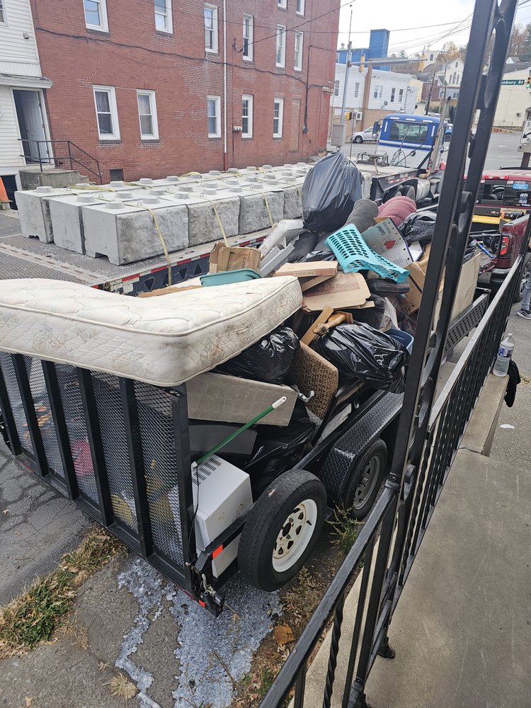 Slide of Hidden River Real Estate