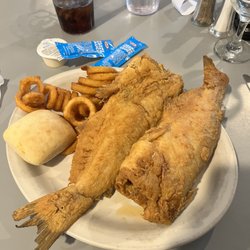 The Chateau - Catfish fiddlers