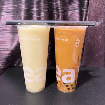 Umi Kitchen - Pineapple slush (left) and Thai iced bubble tea - Chinese Near Me - Bayonne, New Jersey Umi Kitchen - Pineapple slush (left) and Thai iced bubble tea - Chinese Near Me - Bayonne, New Jersey