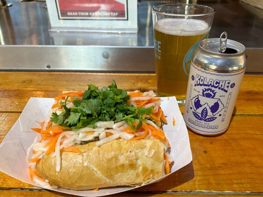 Nammi at the Farmers Market by null