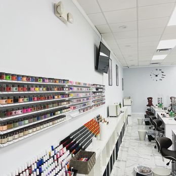 Sumgirl Nails & Spa - Beauty season is here,Nails color begins - Nail Technicians Near Me - Seymour, Connecticut Sumgirl Nails & Spa - Beauty season is here,Nails color begins - Nail Technicians Near Me - Seymour, Connecticut