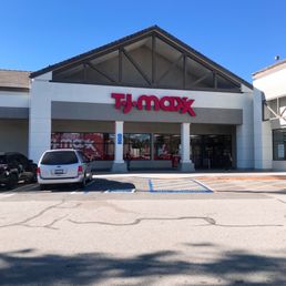 Exterior photo of TJ Maxx - Temecula, California Exterior photo of TJ Maxx - Temecula, California
