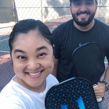 Pickle Ball Lessons With Rony - Pickleball Near Me Pickle Ball Lessons With Rony - Pickleball Near Me