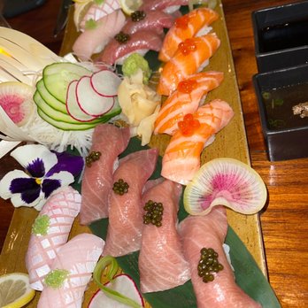 Baoli Miami - Amazing Signature Platter - Bars Near Me - Miami Beach, Florida Baoli Miami - Amazing Signature Platter - Bars Near Me - Miami Beach, Florida