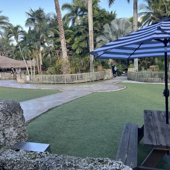 Schnebly Redland's Winery - Outside patio - Wineries Near Me - Homestead, Florida
