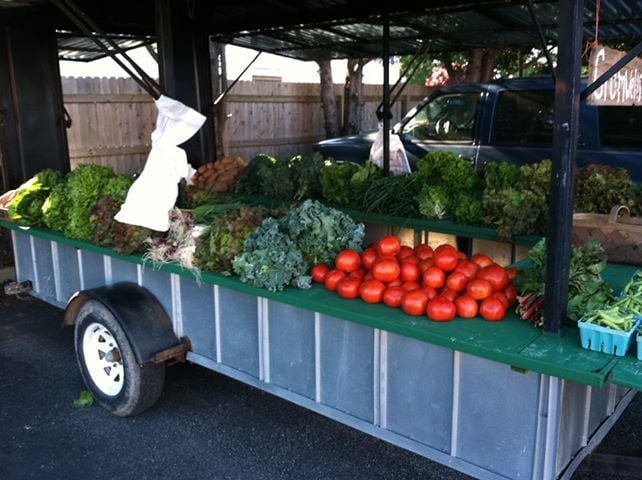 Cromwell's Produce Logo