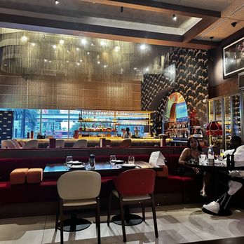 Serafina - Bars Near Me - Miami, Florida