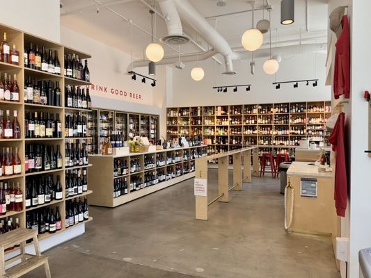 Hi-Lo Liquor Market - Long Beach by null
