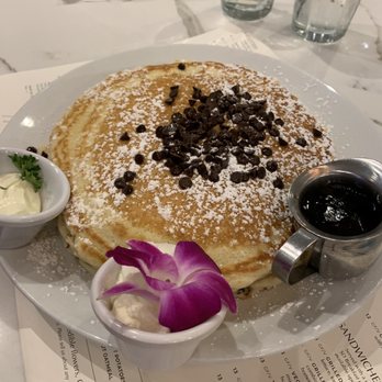 SweetDiner - Chocolate Chip Pancakes - Diners Near Me - Milwaukee, Wisconsin SweetDiner - Chocolate Chip Pancakes - Diners Near Me - Milwaukee, Wisconsin