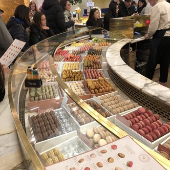 Pierre Hermé - Pierre Hermes & Loccitaine boutique. Macarons! - Chocolatiers & Shops Near Me - Paris, 75 Pierre Hermé - Pierre Hermes & Loccitaine boutique. Macarons! - Chocolatiers & Shops Near Me - Paris, 75