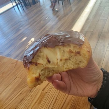 Bosa Donuts - Bostom cream donut - Breakfast & Brunch Near Me - Phoenix, Arizona