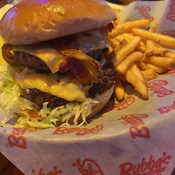 Bubba's 33 - Sports Bars Near Me - Tampa, Florida
