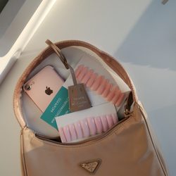Dazzle  Nailspa - Don't Have time to sit for a Nail appointment?  - ORDER DAZZLE PRESS'D