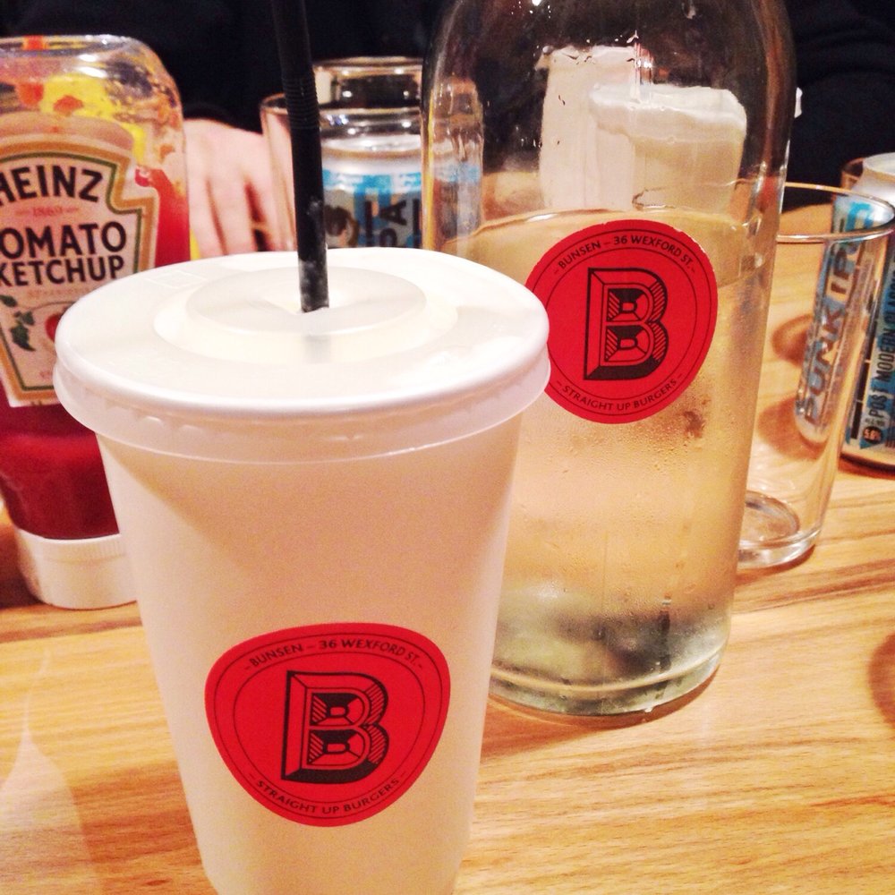 Bunsen - Vanilla milkshake - Burgers Near Me - Dublin, D