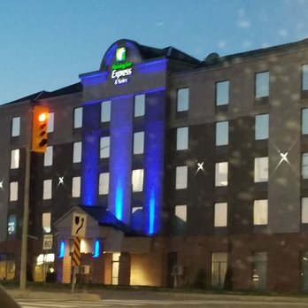Holiday Inn Express & Suites Brampton - Hotels Near Me - Brampton, Ontario Holiday Inn Express & Suites Brampton - Hotels Near Me - Brampton, Ontario