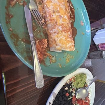 Guadalajara Mexican Restaurant - Bean and cheese burrito with fajita sides - Mexican Near Me - Redding, California Guadalajara Mexican Restaurant - Bean and cheese burrito with fajita sides - Mexican Near Me - Redding, California