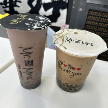 Mr & Mrs Tea House - Ginormous boba drinks. Large is like a super big gulp! - Desserts Near Me - San Francisco, California Mr & Mrs Tea House - Ginormous boba drinks. Large is like a super big gulp! - Desserts Near Me - San Francisco, California