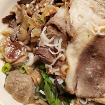 Pho Filet - Delicious large bowl of pho to go order with lots of meat! - Vietnamese Near Me - South El Monte, California