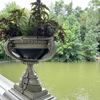 Bow Bridge - Planting Urn on the Bow Bridge - Landmarks & Historical Buildings Near Me - New York, New York