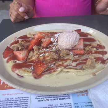 Snooze, an A.M. Eatery - Berry pancakes - Breakfast & Brunch Near Me - Houston, Texas Snooze, an A.M. Eatery - Berry pancakes - Breakfast & Brunch Near Me - Houston, Texas