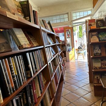 Christopher's Books - Inside - Bookstores Near Me - San Francisco, California Christopher's Books - Inside - Bookstores Near Me - San Francisco, California