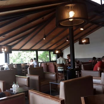 Starbucks - Primer piso - Coffee & Tea Near Me - Buenos Aires, C