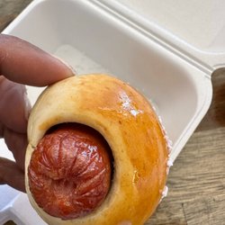 Pretzetera - Pretzel Dog