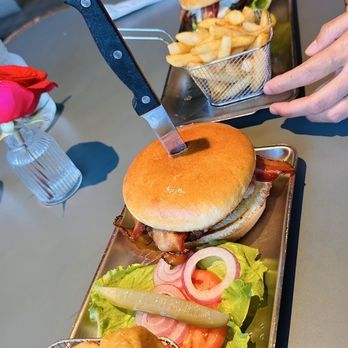 King City Grill - Ronnie's Burger and KCGrill Burger - American Near Me - King City, California King City Grill - Ronnie's Burger and KCGrill Burger - American Near Me - King City, California
