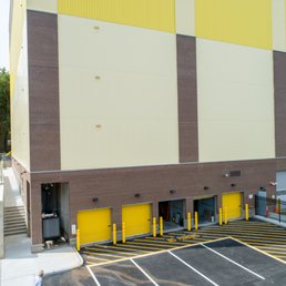 Exterior photo of Safeguard Self Storage - Yonkers, New York Exterior photo of Safeguard Self Storage - Yonkers, New York