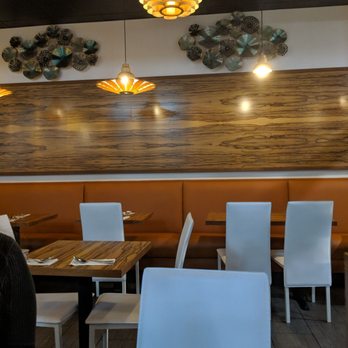 Red Rice Kitchen - Fancy decor - Vietnamese Near Me - Gainesville, Florida Red Rice Kitchen - Fancy decor - Vietnamese Near Me - Gainesville, Florida