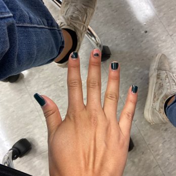 D N Nails Spa - Waxing Near Me - Cooper City, Florida