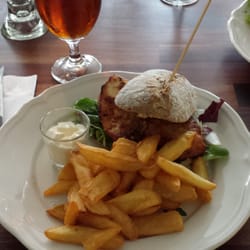 Restaurant Nils - Rigtig flot anrettet.