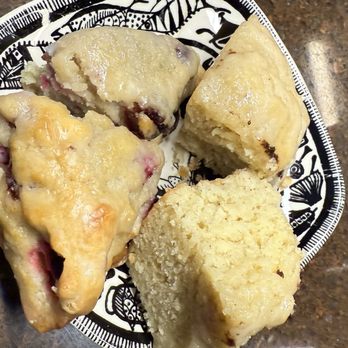 Scone House Cafe - Bakeries Near Me - Winfield, Illinois