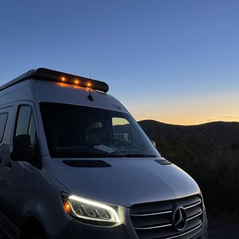 Chill RV - Joshua Tree National Park - RV Rental Near Me
