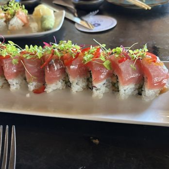 Japengo - Chef special roll - Asian Fusion Near Me - Lahaina, Hawaii