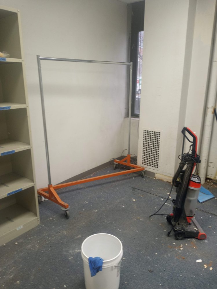 Slide of Charleswell Handyman Service.