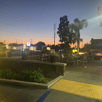 John's Hamburgers - Burgers Near Me - Long Beach, California John's Hamburgers - Burgers Near Me - Long Beach, California
