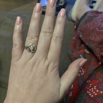 Oma Nail Studio - Basic manicure done perfectly - Nail Salons Near Me - Omaha, Nebraska