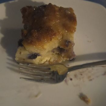 Nantucket Grill - Durham - Blueberry white chocolate bread pudding - American Near Me - Durham, North Carolina