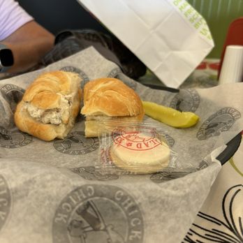 Chicken Salad Chick - Cranberry Kelli sandwich - Sandwiches Near Me - Jacksonville, Florida Chicken Salad Chick - Cranberry Kelli sandwich - Sandwiches Near Me - Jacksonville, Florida