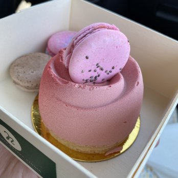 Nutriente Pastry Studio - Patisserie/Cake Shop Near Me - Las Vegas, Nevada Nutriente Pastry Studio - Patisserie/Cake Shop Near Me - Las Vegas, Nevada